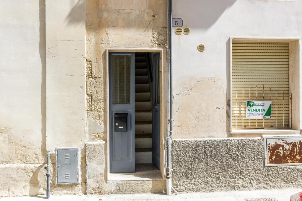 Lecce Center Charming Flat With Terrace Lejlighed Eksteriør billede