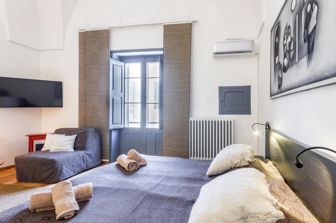 Lecce Center Charming Flat With Terrace Lejlighed Eksteriør billede