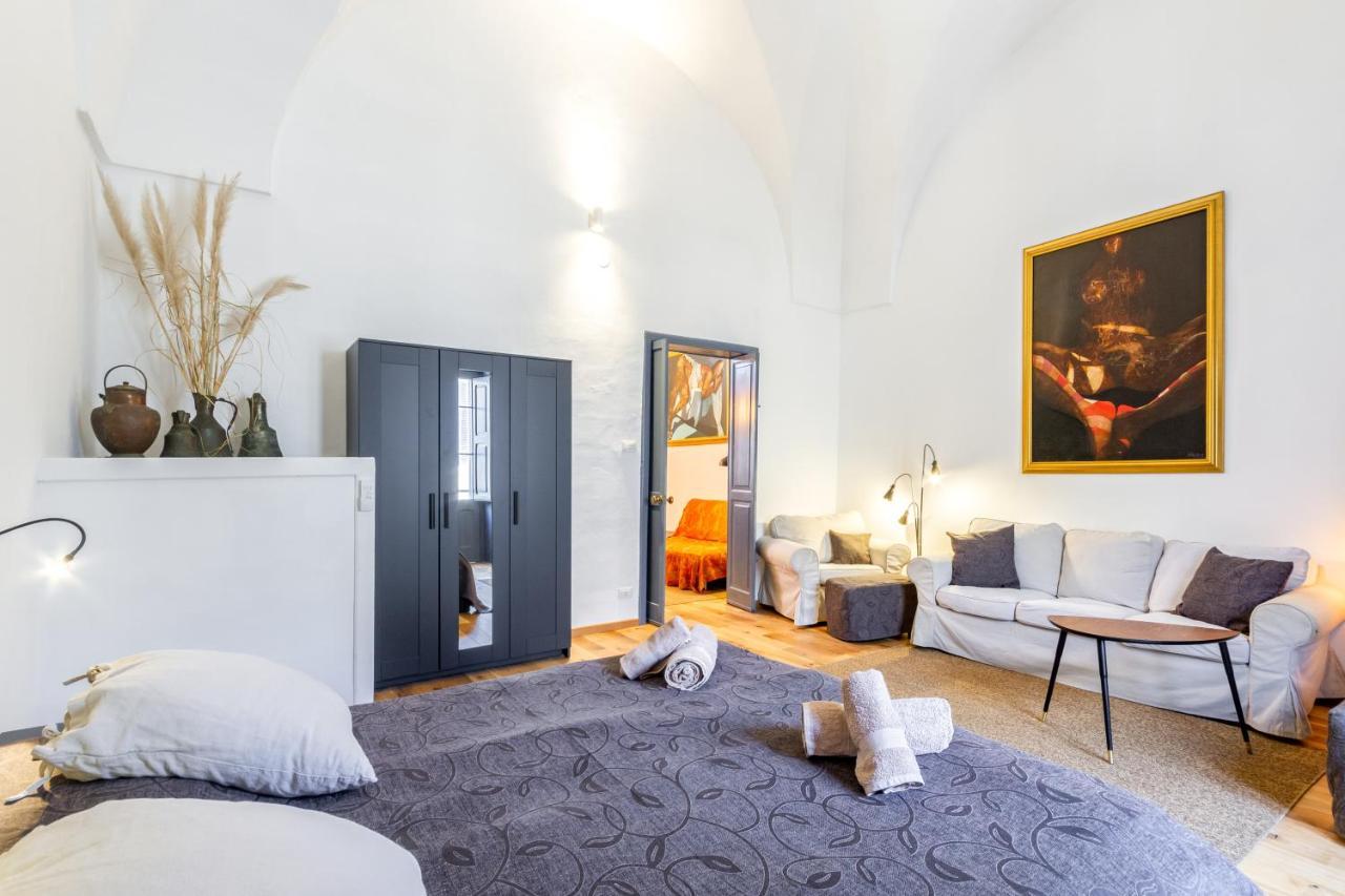 Lecce Center Charming Flat With Terrace Lejlighed Eksteriør billede